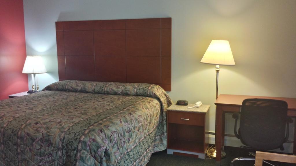 Budget Inn Fairport Pokoj fotografie
